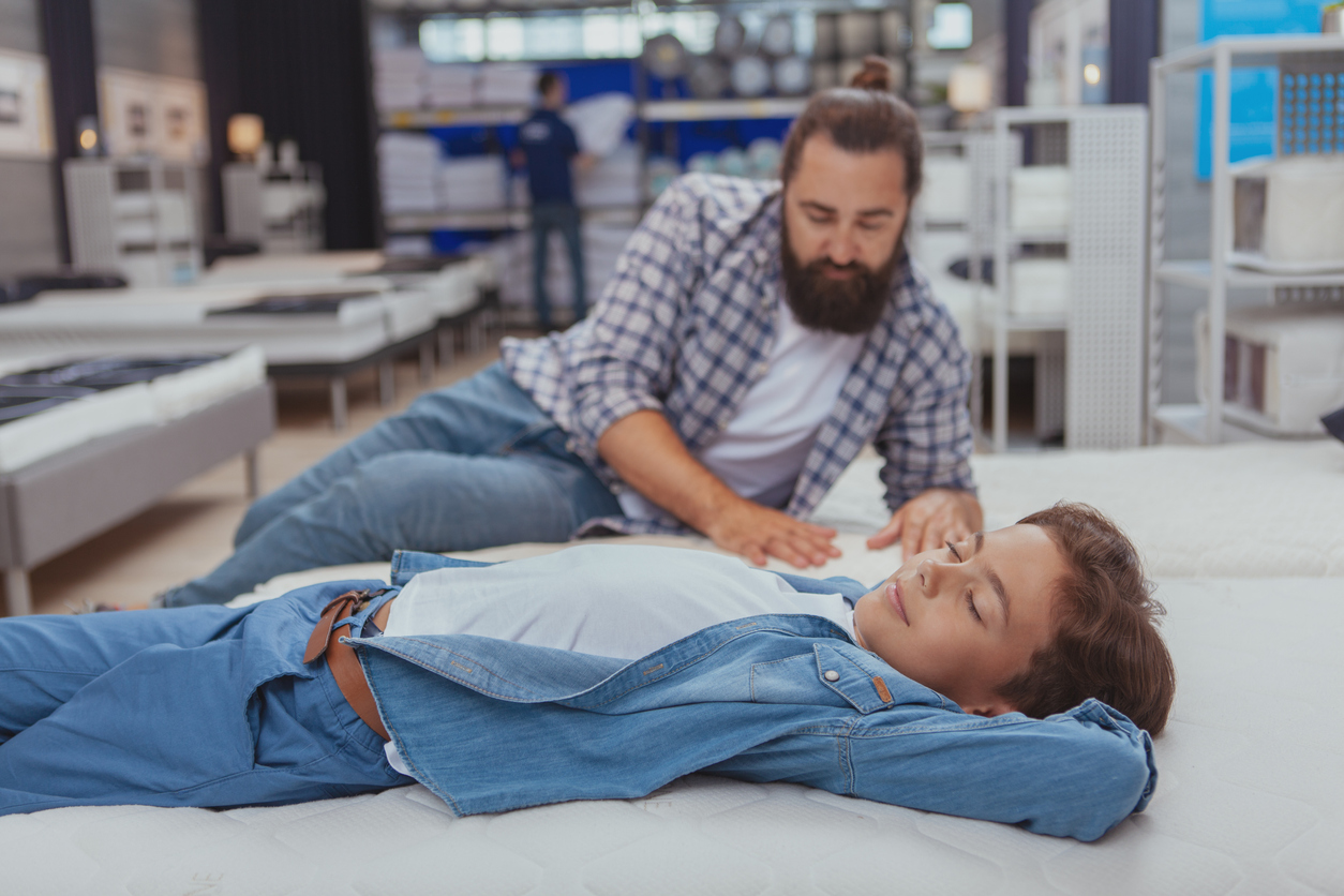 The Ins and Outs of Hybrid Mattresses
