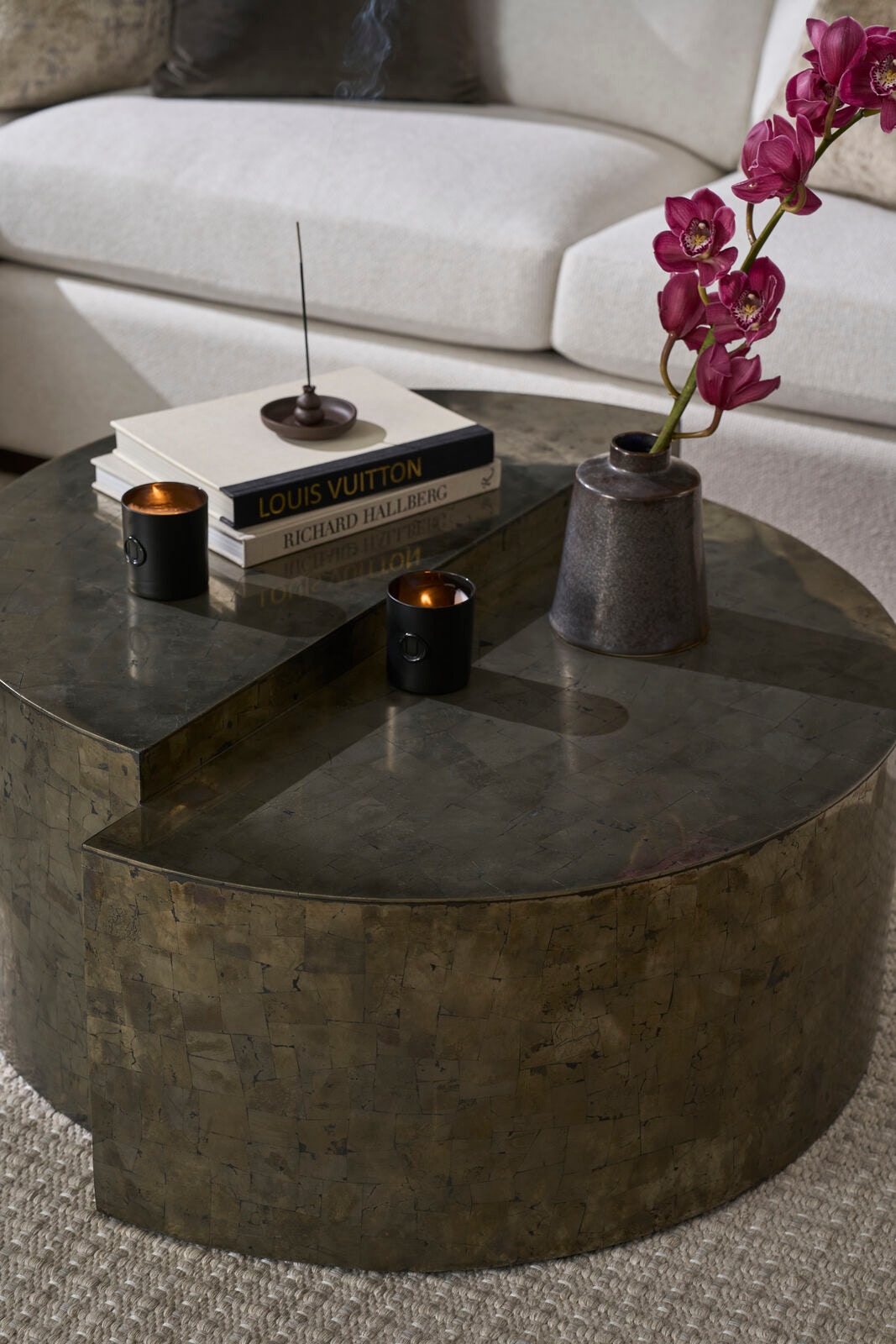 Cosmo Cocktail Table